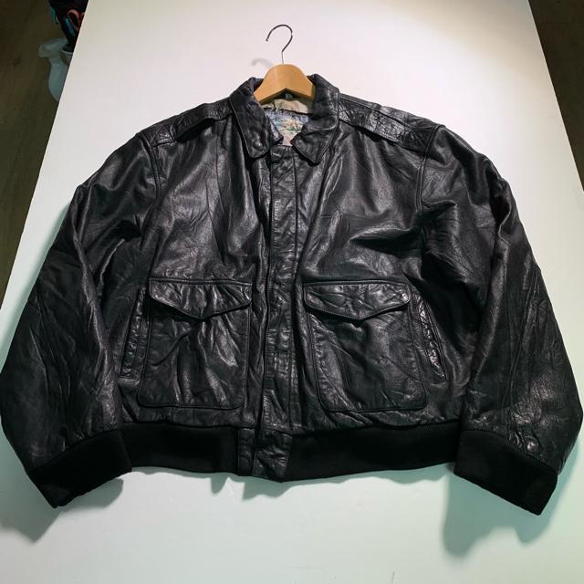 ヴィンテージ A-2 牛革 フライトジャケット レザージャケット 革ジャン Lサイズ 本革 < 男性ファッション  ヴィンテージ A-2 牛革 フライトジャケット レザージャケット 革ジャン Lサイズ 本革 < 男性ファッションの