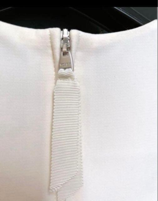 美品 デイジーリン フォクシー ワンピース オルセー ホワイト 38 < ブランド 美品 デイジーリン フォクシー ワンピース オルセー ホワイト 38 < ブランドの