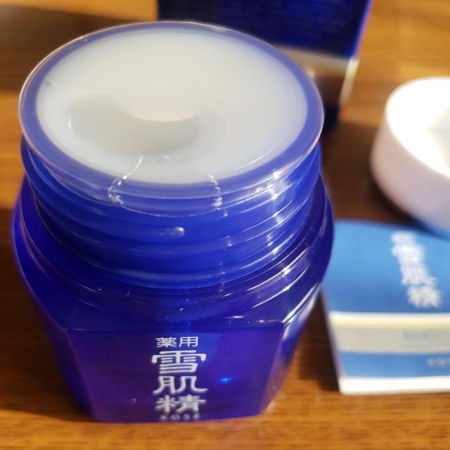 薬用 雪肌精 薬用美白クリーム 未開封品 < ブランド 薬用 雪肌精 薬用美白クリーム 未開封品 < ブランドの