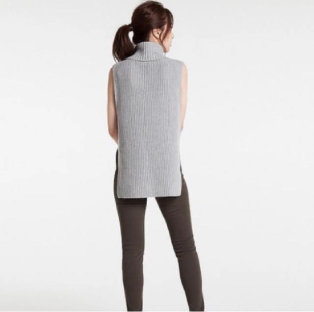 ユニクロ ミドルゲージタートルネックロングベスト ニット セーター ノースリーブ グレー L < ブランド ユニクロ ミドルゲージタートルネックロングベスト ニット セーター ノースリーブ グレー L < ブランドの