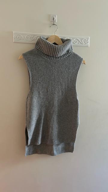 ユニクロ ミドルゲージタートルネックロングベスト ニット セーター ノースリーブ グレー L < ブランド ユニクロ ミドルゲージタートルネックロングベスト ニット セーター ノースリーブ グレー L < ブランドの