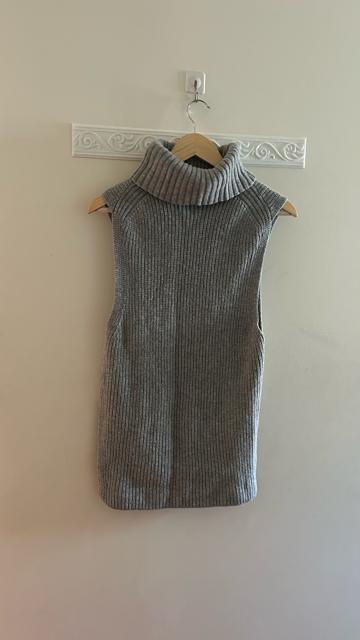 ユニクロ ミドルゲージタートルネックロングベスト ニット セーター ノースリーブ グレー L < ブランド ユニクロ ミドルゲージタートルネックロングベスト ニット セーター ノースリーブ グレー L < ブランドの