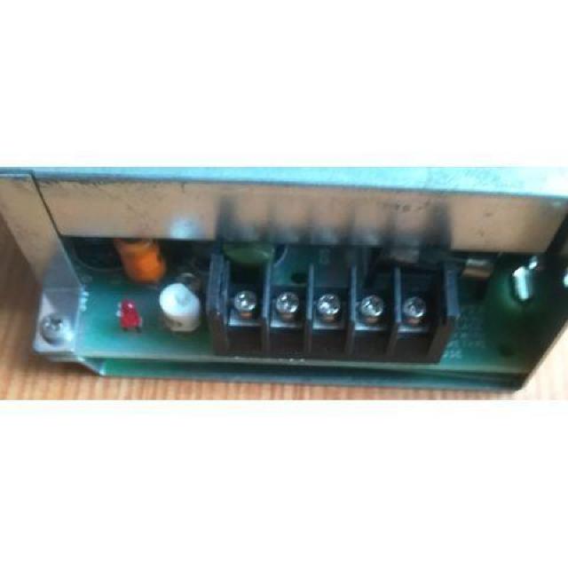 Volgen�X�C�b�`���O�d��mru15-05003 5V3A �� �z�r�[�� 