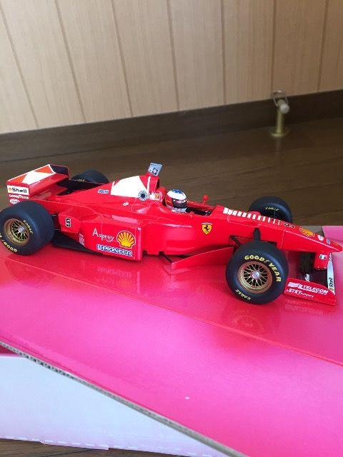 1/18 FERRARI F 310 B  zr[ 