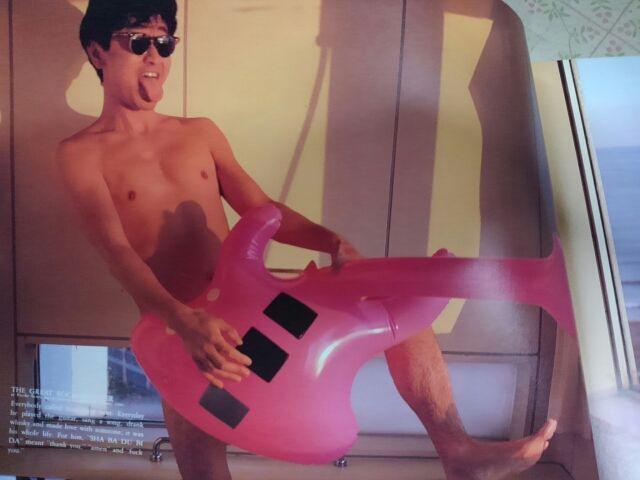 サザン桑田佳祐 Kuwata Band 写真集 帯つき豪華ポスター付き! < タレントグッズ  サザン桑田佳祐 Kuwata Band 写真集 帯つき豪華ポスター付き! < タレントグッズの