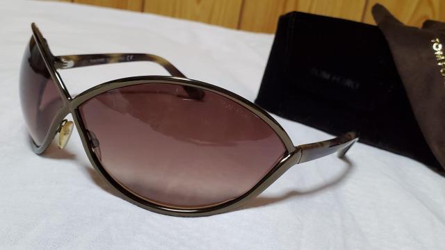 正規良 廃盤!レア トムフォード ジャスミン サングラス シャイニーブロンズメタルフレームアイウェア 黒系茶 hyde着 付属有 < ブランド  正規良 廃盤!レア トムフォード ジャスミン サングラス シャイニーブロンズメタルフレームアイウェア 黒系茶 hyde着 付属有  < ブランドの