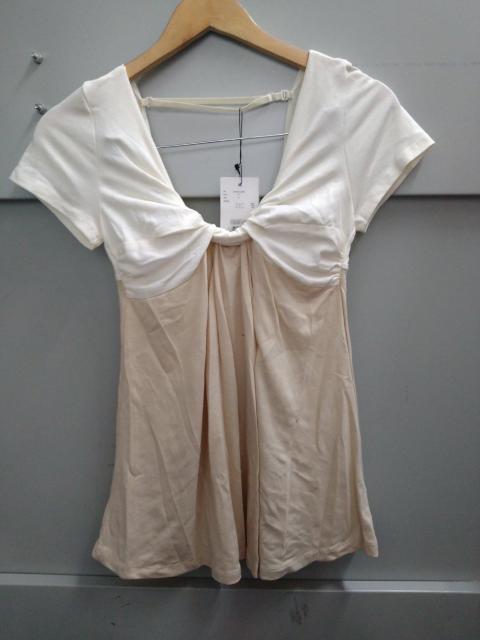 LIP SERVICE`jbN   uh 