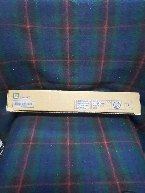 RjJ~m^ gi[J[gbW TN221Y ubN KONICA gi[ bizhub RjJ~m^  Ɠd/AV 