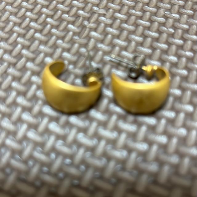 可愛いピアス < 女性アクセサリー/時計 可愛いピアス < 女性アクセサリー/時計の