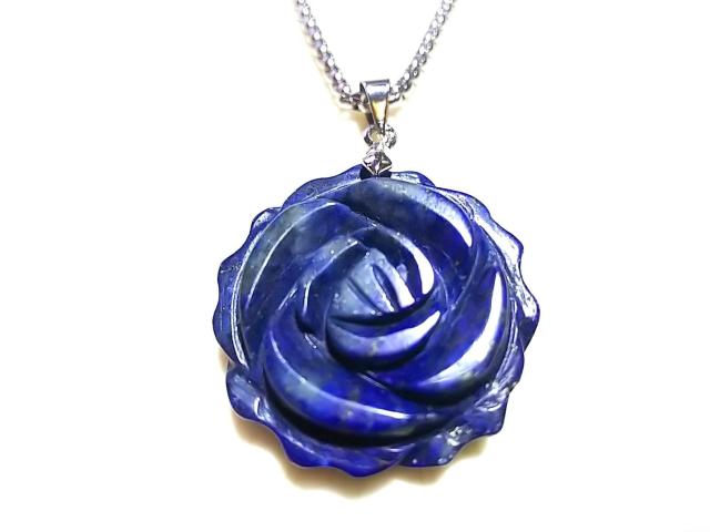 天然石★ラピスラズリ 薔薇彫り ペンダント < 女性アクセサリー/時計 天然石★ラピスラズリ 薔薇彫り ペンダント < 女性アクセサリー/時計の