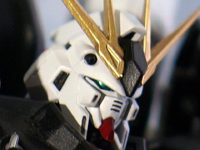 BANDAI 1/144 RG Hi-νガンダム 全塗装 完成品 一部改修 サイコフレーム塗装 逆襲のシャアカラー < ホビー BANDAI 1/144 RG Hi-νガンダム 全塗装 完成品 一部改修 サイコフレーム塗装 逆襲のシャアカラー < ホビーの