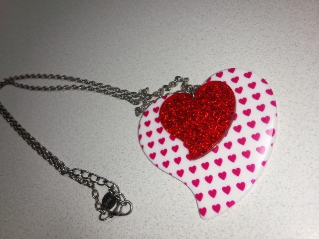 可愛い(*^o^*)ハート型ネックレス★ < 女性アクセサリー/時計  可愛い(*^o^*)ハート型ネックレス★  < 女性アクセサリー/時計の