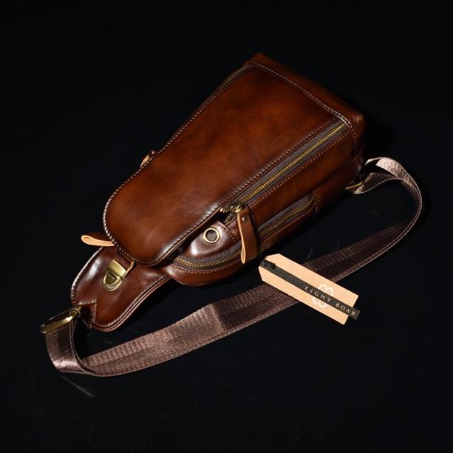 タイトル ◆あぶり系 牛本革 ボディバッグ ダブルジップ デザイナーズ 斜め掛け エイトボアー◆濃茶k39 < 男性ファッション  タイトル ◆あぶり系 牛本革 ボディバッグ ダブルジップ デザイナーズ 斜め掛け エイトボアー◆濃茶k39 < 男性ファッションの