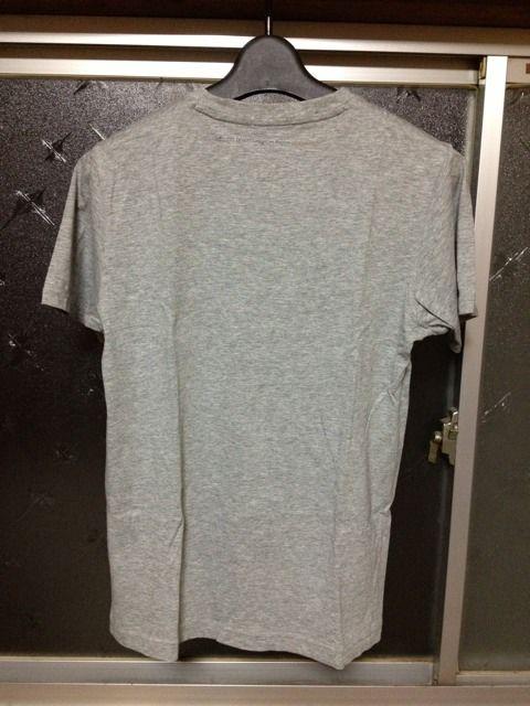 UT ユニクロ ボクサー フォトプリント 半袖Tシャツ Sサイズ グレー 灰色 モノクロ < ブランド  UT ユニクロ ボクサー フォトプリント 半袖Tシャツ Sサイズ グレー 灰色 モノクロ < ブランドの