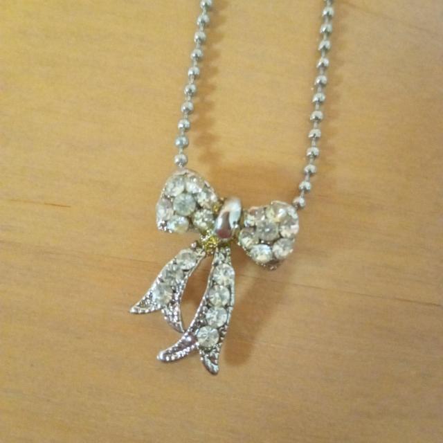 中古 リボン柄ネックレス < おもちゃ  中古 リボン柄ネックレス < おもちゃの
