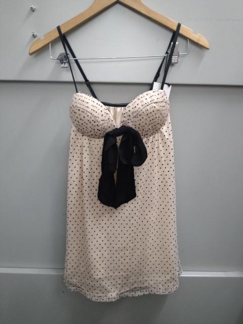 LIP SERVICEhbg`[L~s   uh 