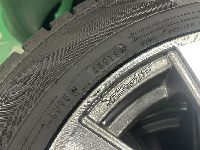 0092461)�������Í��Y�X�^�b�h���X�^�C���_�����b�v�E�B���^�[�}�b�N�X4�{�ЊO�A���~�z�C�[���Z�b�g175/65R15�������� �� ������/�o�C�N