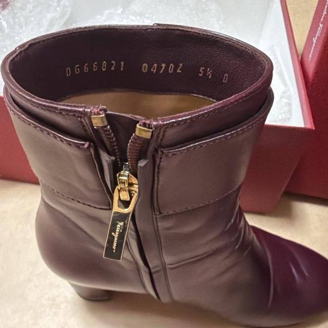 �t�F���K��  �n�[�t�u�[�c �� �u�����h�� 