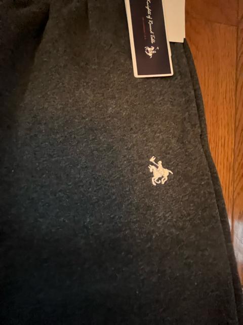 5Lサイズ!高貴紳士的!ブランド品!K.R.T!ロゴ入り!暖か!裏起毛!両脇ポケット付き!濃灰色色合い!リラックス!ロングパンツ! < 男性ファッション  5Lサイズ!高貴紳士的!ブランド品!K.R.T!ロゴ入り!暖か!裏起毛!両脇ポケット付き!濃灰色色合い!リラックス!ロングパンツ! < 男性ファッションの