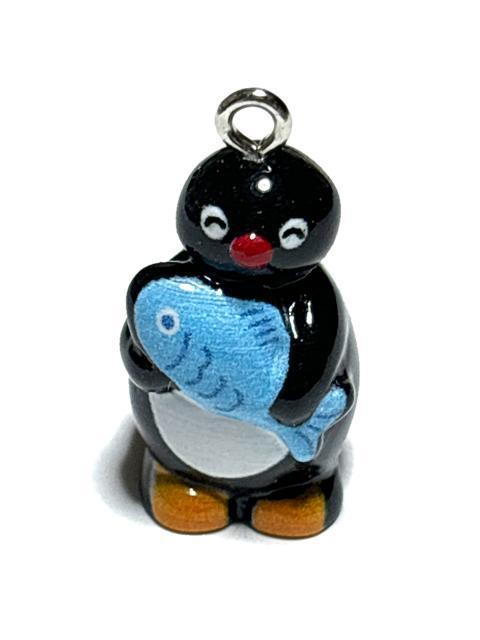 668 お魚を持っお魚を持ったペンギンさん 1個 動物 キャラクター 樹脂チャーム アクセサリーパーツ 立体 < ペット/手芸/園芸 668 お魚を持っお魚を持ったペンギンさん 1個 動物 キャラクター 樹脂チャーム アクセサリーパーツ 立体 < ペット/手芸/園芸の