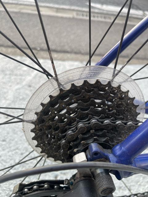 ジャイアント (GIANT) のクロスバイク「ESCAPE R3 (エスケープ R3)」ISO 4210-2C ブルー < レジャー/スポーツ ジャイアント (GIANT) のクロスバイク「ESCAPE R3 (エスケープ R3)」ISO 4210-2C ブルー < レジャー/スポーツの