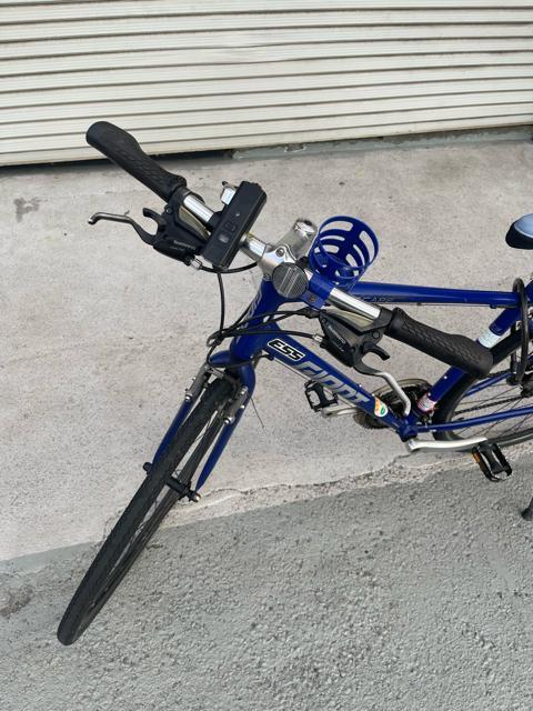 ジャイアント (GIANT) のクロスバイク「ESCAPE R3 (エスケープ R3)」ISO 4210-2C ブルー < レジャー/スポーツ ジャイアント (GIANT) のクロスバイク「ESCAPE R3 (エスケープ R3)」ISO 4210-2C ブルー < レジャー/スポーツの