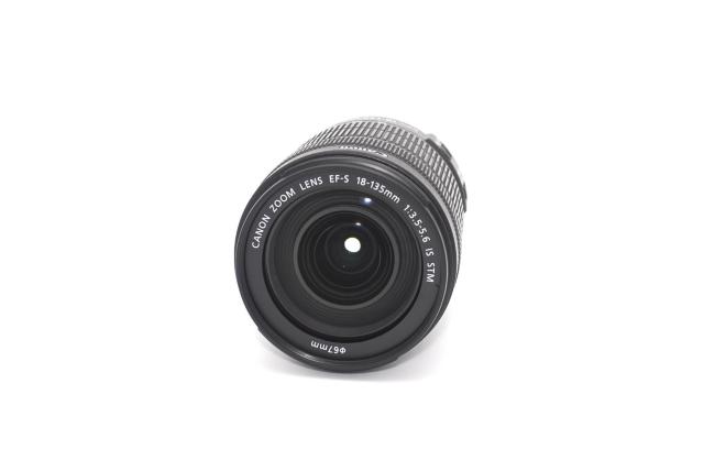 �W�����璆�]���܂ŃJ�o�[��Canon EFS 18-135mm IS STM �� �Ɠd/AV�� 