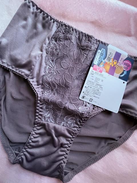 Mサイズ!サラッと素材一枚ばきOK裏パワーネットで!お腹押さえバックギャザー入りヒップアップ!エレガント!ガードルショーツNo.4 < 女性ファッション Mサイズ!サラッと素材一枚ばきOK裏パワーネットで!お腹押さえバックギャザー入りヒップアップ!エレガント!ガードルショーツNo.4 < 女性ファッションの