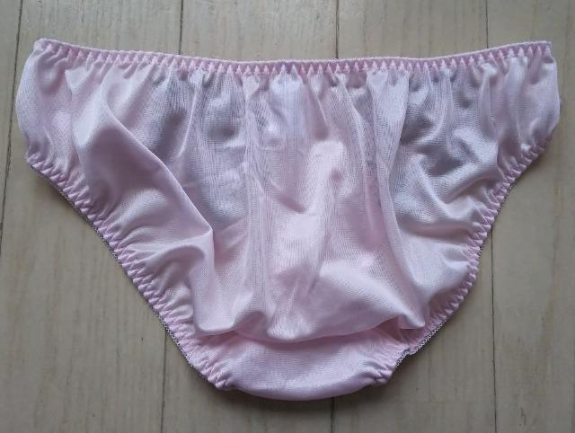 LL�����Z�N�V�[�t���o�b�N�V���[�c���������� �� �����t�@�b�V������ 