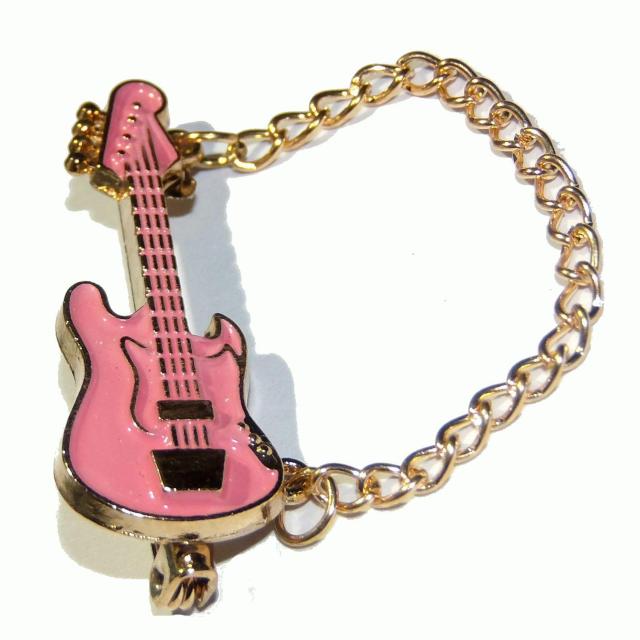 エレキギター ギター ベース エナメル バッジ ブローチ ピンバッジ ピンク色 ストラップ < 男性アクセサリー/時計  エレキギター ギター ベース エナメル バッジ ブローチ ピンバッジ ピンク色 ストラップ < 男性アクセサリー/時計の