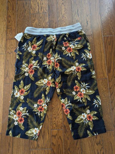 サマーパンツ クォーターパンツ 花柄 夏用 【LONG BEACH SURF STYLE】 < 男性ファッション  サマーパンツ クォーターパンツ 花柄 夏用 【LONG BEACH SURF STYLE】 < 男性ファッションの
