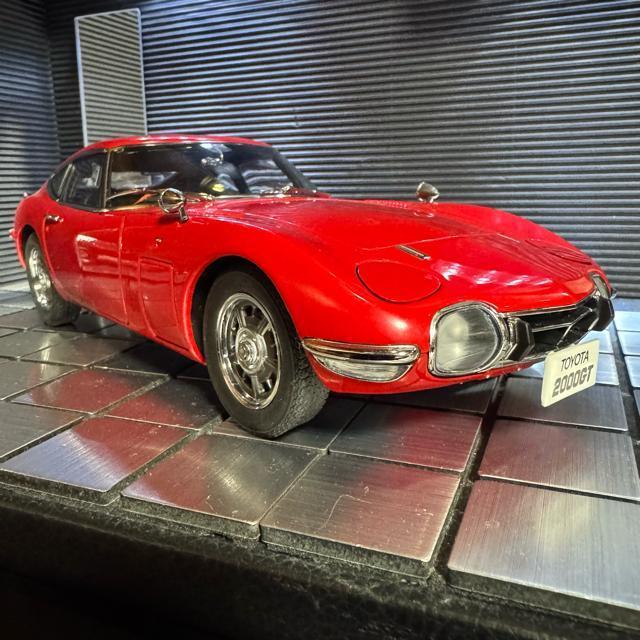 未展示品 オートアート 1/18 トヨタ 2000GT レッド < ホビー  未展示品 オートアート 1/18 トヨタ 2000GT レッド  < ホビーの