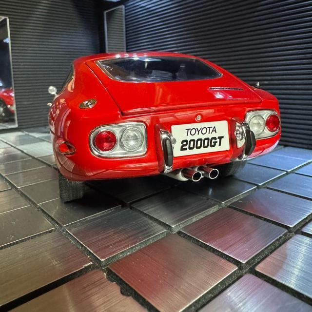 未展示品 オートアート 1/18 トヨタ 2000GT レッド < ホビー  未展示品 オートアート 1/18 トヨタ 2000GT レッド < ホビーの