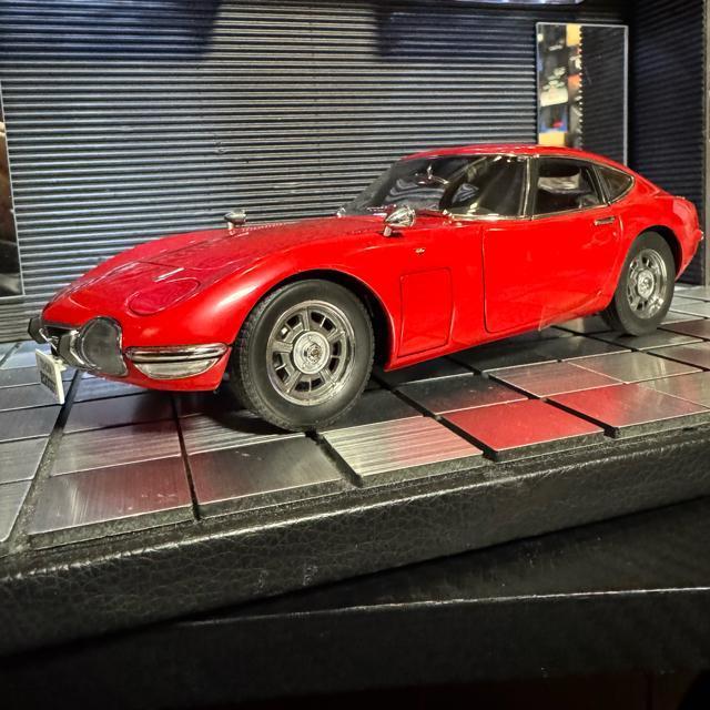 未展示品 オートアート 1/18 トヨタ 2000GT レッド < ホビー  未展示品 オートアート 1/18 トヨタ 2000GT レッド < ホビーの