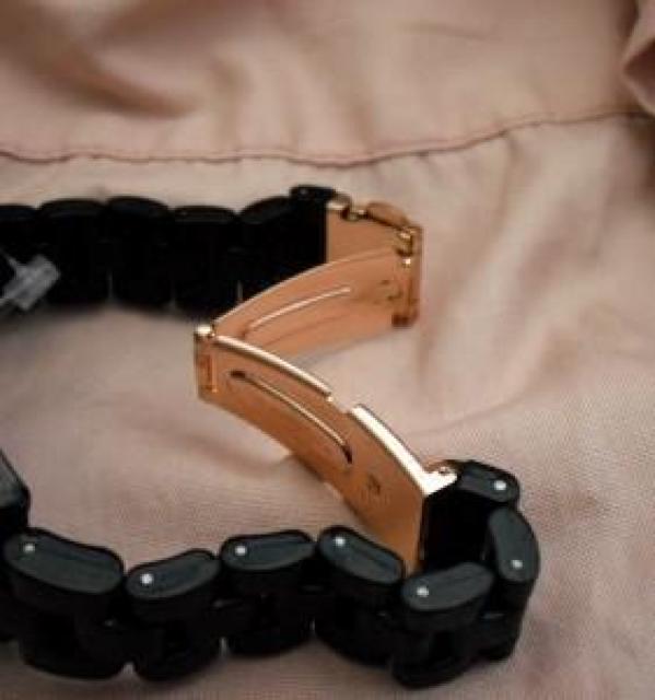 �u���b�N�v���x���g�E�H�b�`PG�[���f�B�[�X�r���v �� �����A�N�Z�T���[/���v�� 