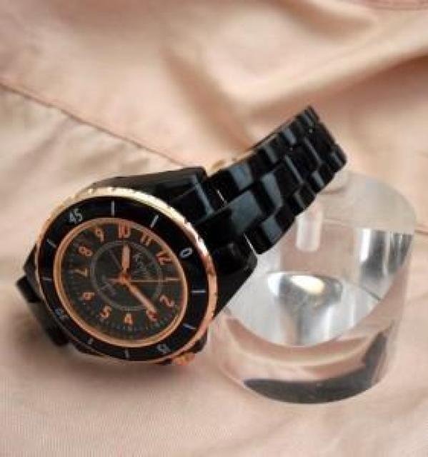 �u���b�N�v���x���g�E�H�b�`PG�[���f�B�[�X�r���v �� �����A�N�Z�T���[/���v�� 