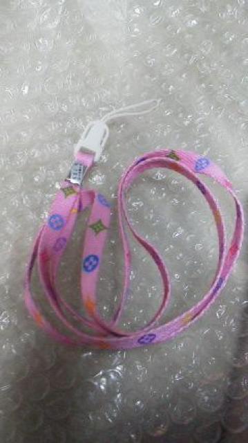 ピンク 可愛い柄ネック ストラップ 新品 < 家電/AV  ピンク 可愛い柄ネック ストラップ 新品  < 家電/AVの