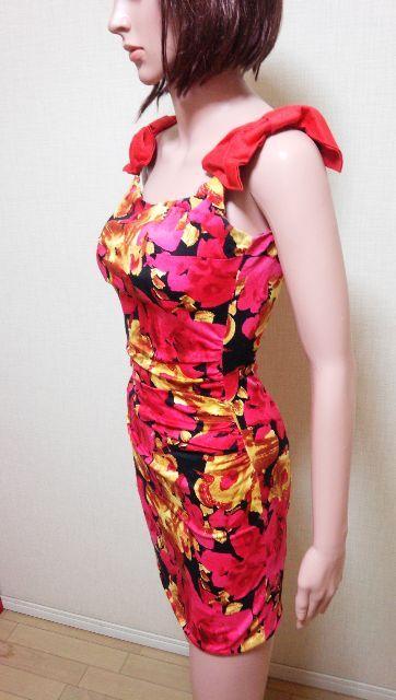 新美品☆GOSLLP DAZY☆綺麗な肩リボン×デカ薔薇柄のミニワンピW130☆3点で即落 < 女性ファッション  新美品☆GOSLLP DAZY☆綺麗な肩リボン×デカ薔薇柄のミニワンピW130☆3点で即落 < 女性ファッションの