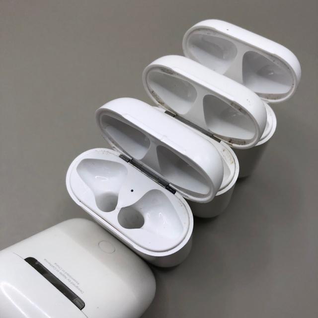  Apple Abv AirPods [dP[X̂ A1602 5  Ɠd/AV 