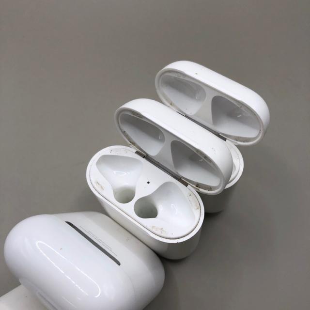  Apple Abv AirPods [dP[X̂ A1602 5  Ɠd/AV 