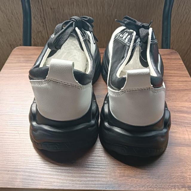 新品 24.5cm レディース スニーカー ブラック シューズ 靴 カジュアル < 男性ファッション  新品 24.5cm レディース スニーカー ブラック シューズ 靴 カジュアル < 男性ファッションの