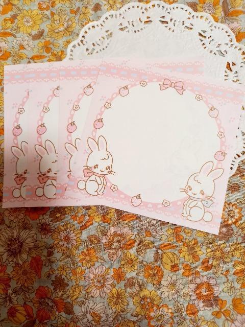 お裾分け☆うさぎとイチゴ柄メモ4枚☆ピンク < インテリア/ライフ  お裾分け☆うさぎとイチゴ柄メモ4枚☆ピンク  < インテリア/ライフの