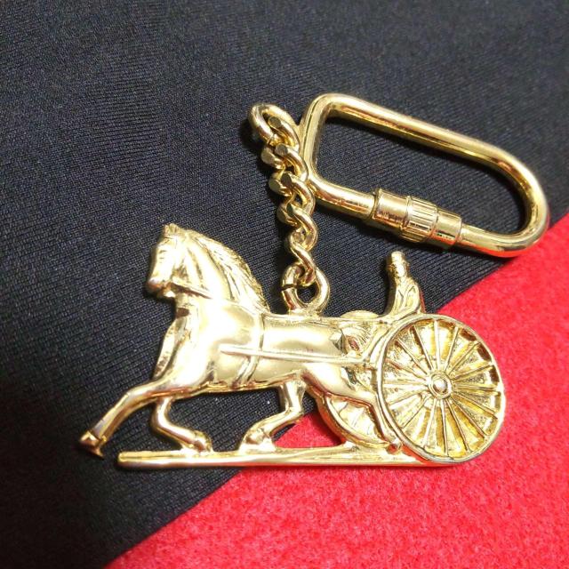 �yCELINE�z�n�ԃ��`�[�t �S�[���h �L�[�z���_�[ ���F �`���[�� ������ MADE ITALY  �� �u�����h�� 