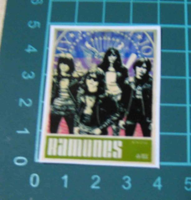 RAMONES�@�����[���Y�@���@�X�e�b�J�[�@�R���Z�b�g  �� CD/DVD/�r�f�I�� 