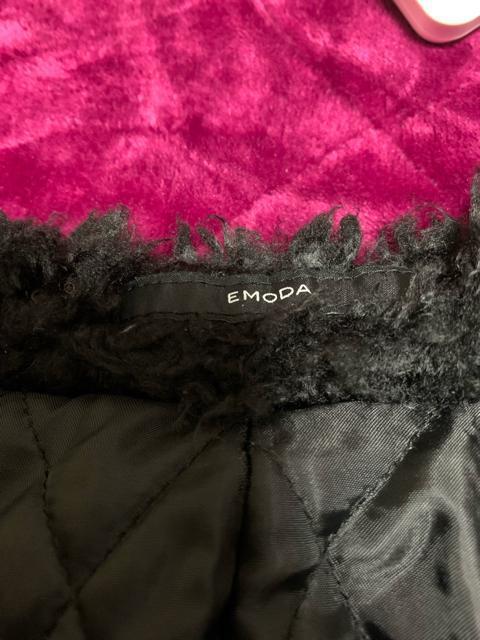 EMODA  エモダ 黒もこもこ コート サイズフリ 送給料無料 < ブランド  EMODA  エモダ 黒もこもこ コート サイズフリ 送給料無料 < ブランドの