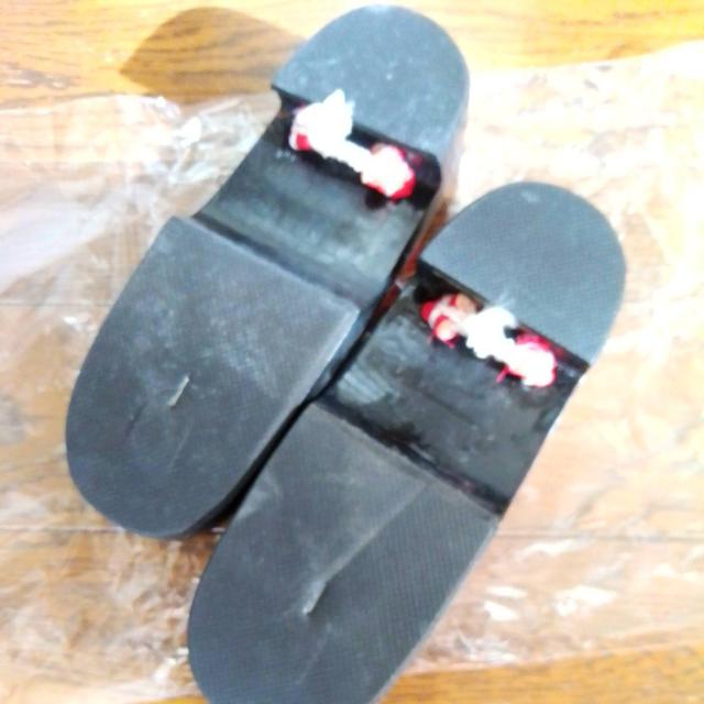 22.5〜24.0cm 黒×赤 浴衣 下駄 新品 < 女性ファッション 22.5〜24.0cm 黒×赤 浴衣 下駄 新品 < 女性ファッションの