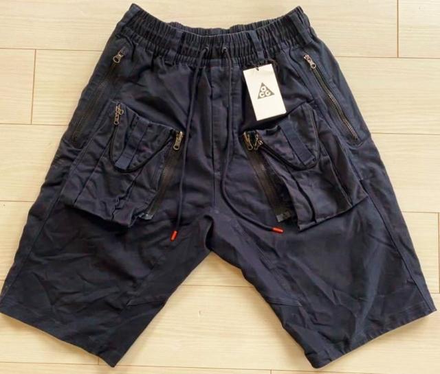 NIKE ACG ACRONYM アクロニウム ショートパンツ < 男性ファッション  NIKE ACG ACRONYM アクロニウム ショートパンツ  < 男性ファッションの