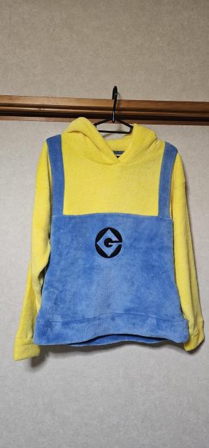 美品 ミニオンパーカー < 女性ファッション  美品 ミニオンパーカー  < 女性ファッションの