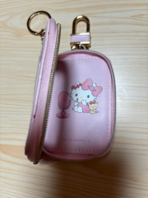 中古美品★キティ 50周年キーケース < おもちゃ  中古美品★キティ 50周年キーケース < おもちゃの