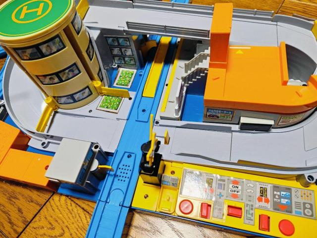 TOMY トミカ プラレール スーパーひかり号 新幹線 鉄道 列車 電車 < ホビー  TOMY トミカ プラレール スーパーひかり号 新幹線 鉄道 列車 電車 < ホビーの